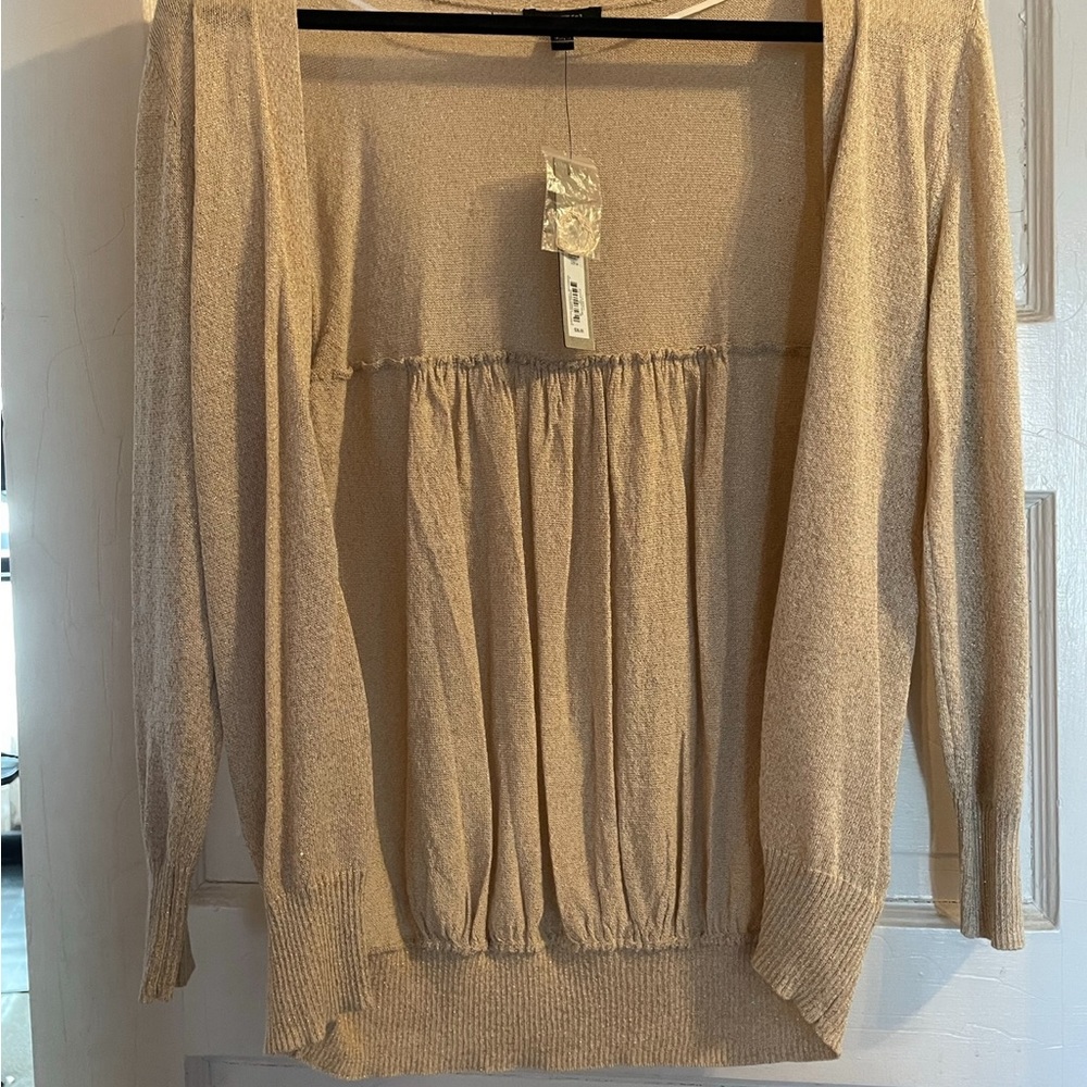 BNWT Apt 9 gold shimmer cardigan. Size M.